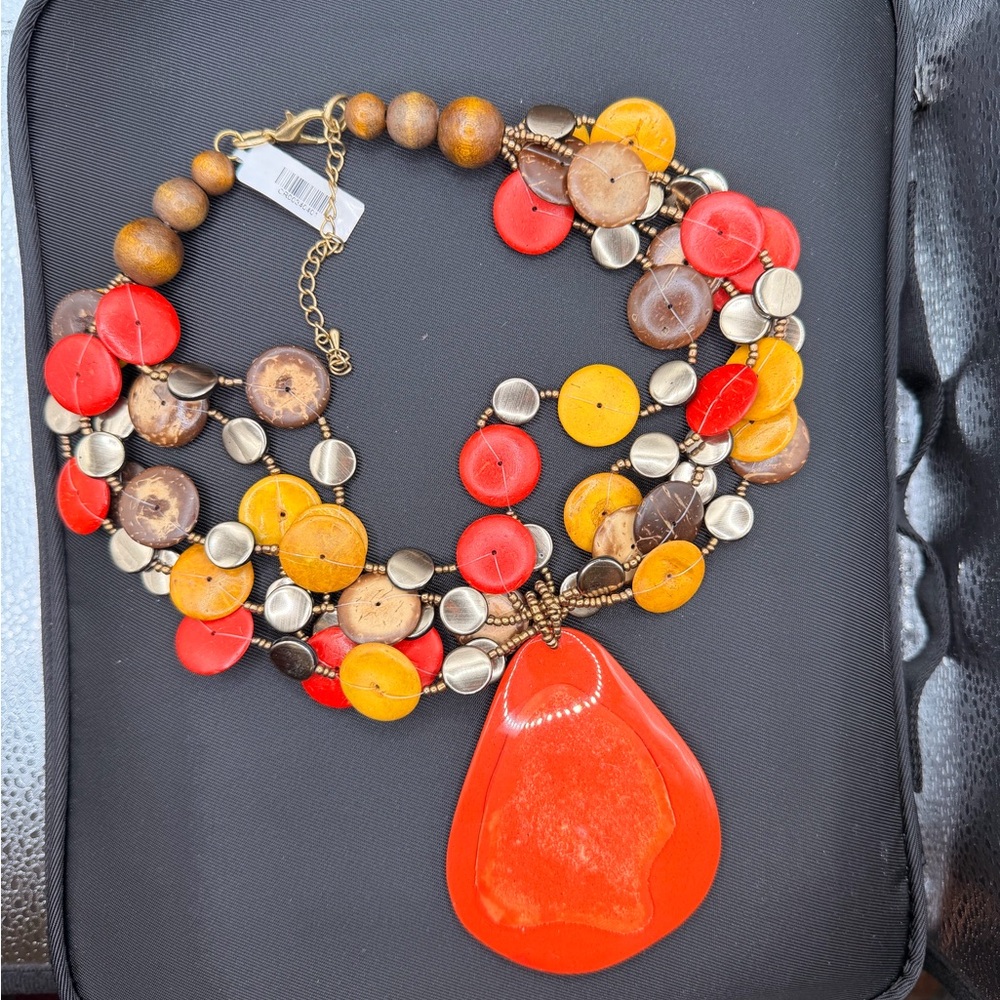 Bold Red and Orange Beaded Necklace and bracelet set